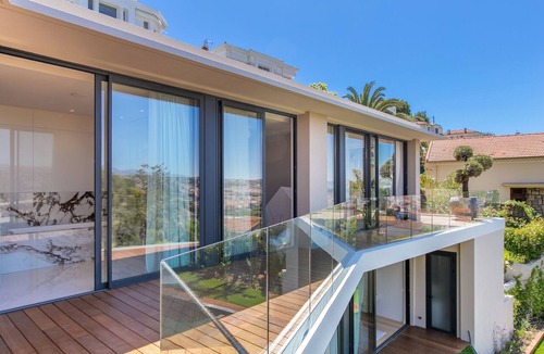 Mont Boron House | Stunning architect-designed villa just 10 minutes from downtown Nice!