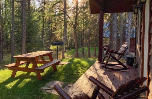 Martin City Cabin | The Ridge At Glacier/Alpine Cabin #5