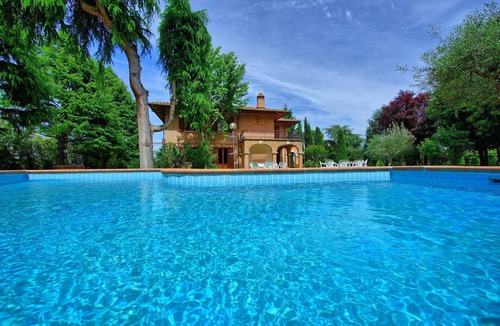 Torrita di Siena Villa | Villa Lauretana - Vacation Rental in Torrita di Siena, Tuscany