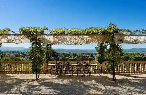 Careggi Rifredi Villa | VILLA MEDICEA - Seven Bedroom Villa, Sleeps 25