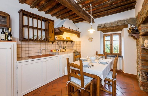 Pieve di Chio Villa | Villa Rinaldo by MMega