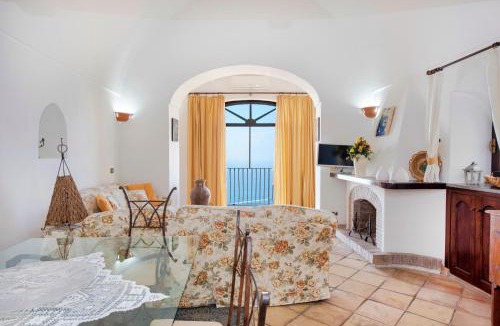 Conca dei Marini Villa | Villa w sea view terrace, 170 stairs from the road by Wonder Tour