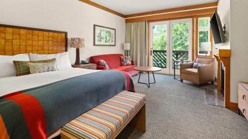 1315 - Studio - Lodge At Spruce - Stowe Mt Resort - Ski in Ski out - Sleeps 4
