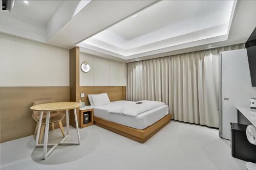 9AVENUE hotel
