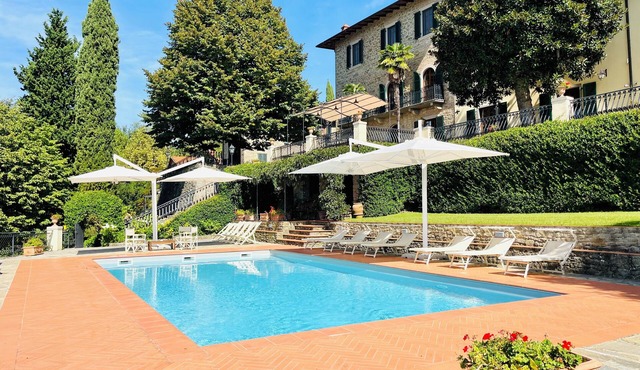 A Panoramic Tuscan Luxury - Villa Maria in Fronzano in Reggello