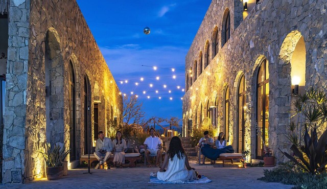 Acueducto Baja · Luxury Villa · Cerritos Beach, El Pescadero · Sleeps 14