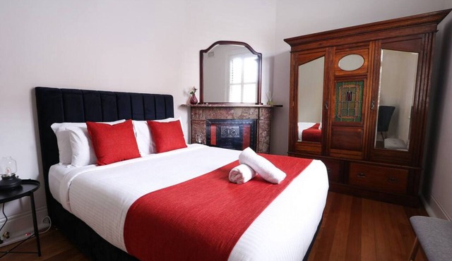 Amazing place to stay in the heart of the rocks