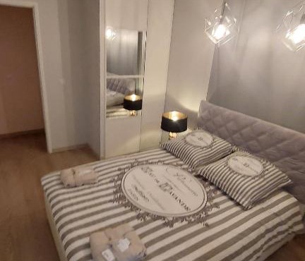 apartment-avenue des Fleurs - NICE 06000 in Nice