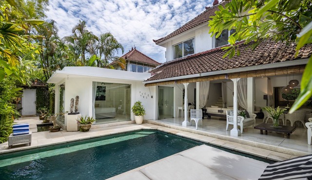 Bali Gateway: 3BR Serenity Villa In Heart Seminyak
