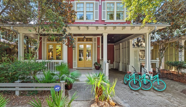 Beautiful 3 Bedroom 30A Vacation Home- Steps to Watercolor Pool & Green in Santa Rosa Beach