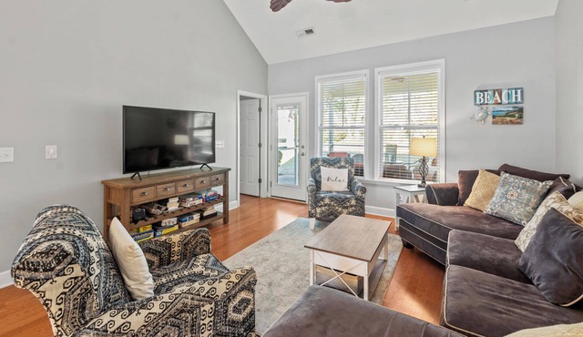 Beautiful 3 bedroom 2.5 bath Townhome in North Myrtle Beach