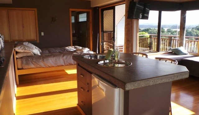 Beautiful Waterview Studio in Ngunguru