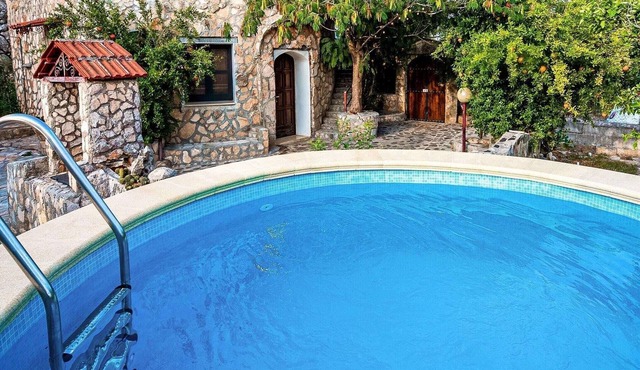 Belvilla by OYO Villa Barone Guest House