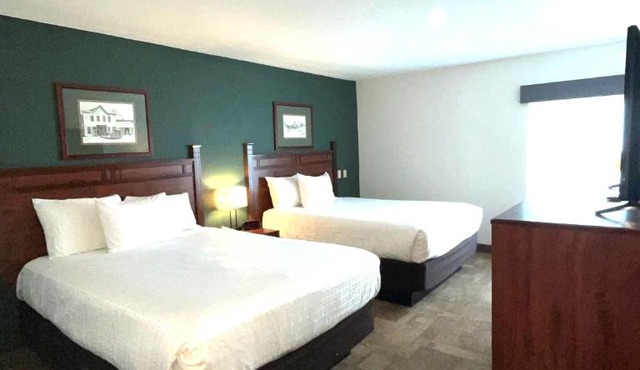 Boothill Inn and Suites