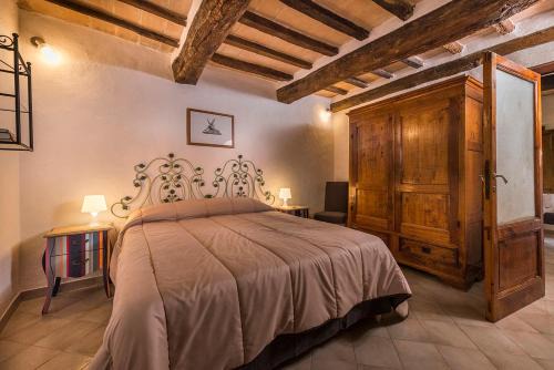 Ca' Montalcino in San Giovanni dʼAsso