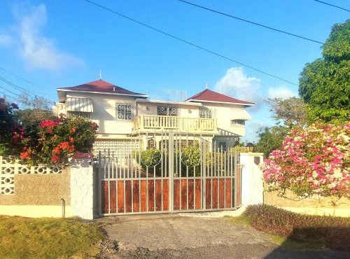 Castlevue B&B in Montego Bay
