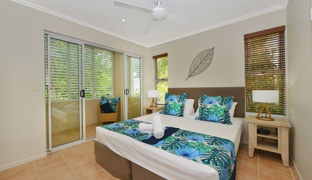 Cayman Villas in Port Douglas