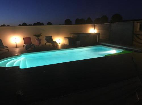 Chez Jojo & Cassi in Vert-Saint-Denis