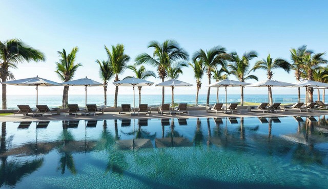 Christmas Week Dec 20-27- Beachfront 2BR at Garza Blanca Los Cabos- Sleeps 6