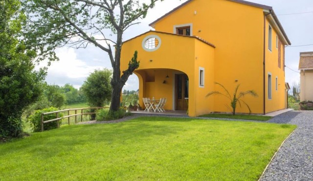 Ciliegio by Interhome in Fucecchio