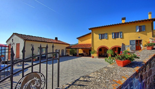 Contadino - Apartment with pool