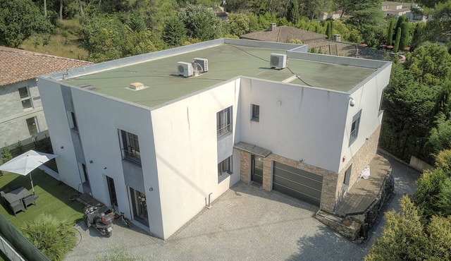 Exceptional 9-Bedroom Villa in Mougins in Mougins