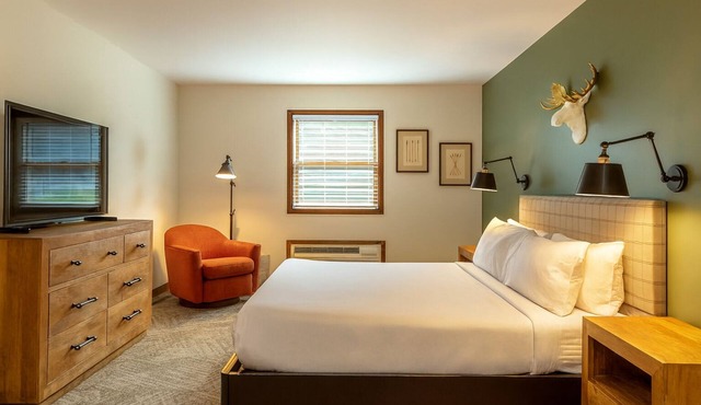 Experience Adirondack Charm | Just Steps from the Schroon Lake | Onsite Pool in Schroon Lake