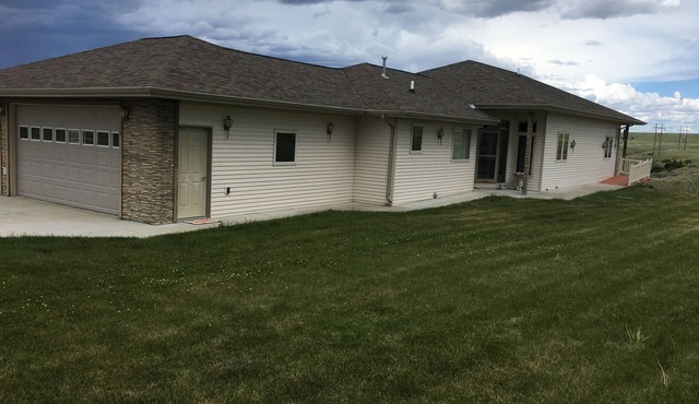Fort Peck Vacation Home! 409 Milk River Drive