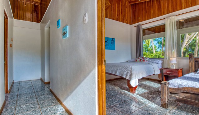 Fully Equipped Beach Bungalow 1 in Parrita