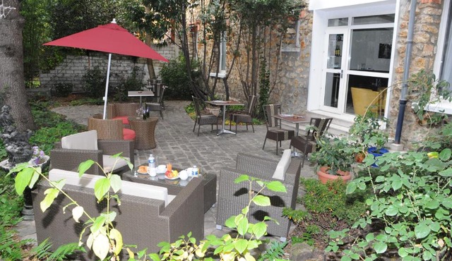 Hôtel Patio Brancion in Malakoff