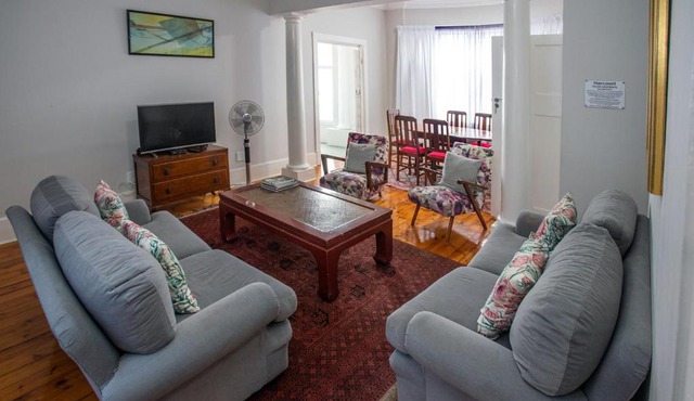 Harcourt Lodge