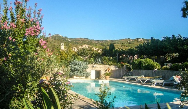 Holiday Home La Maison dans les Oliviers by Interhome in Tarascon