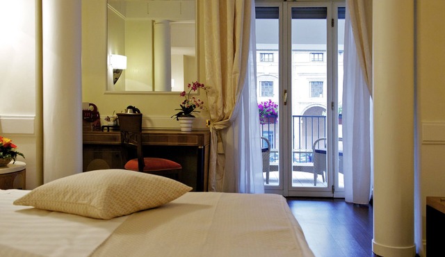 HOTEL STENDHAL in Parma