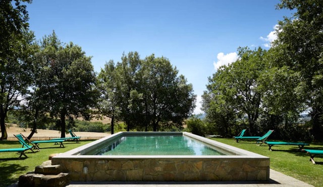 Independent house with annex, 14 beds, near Pienza