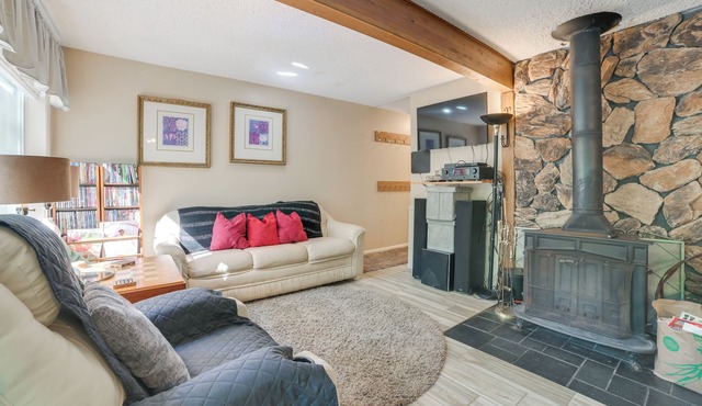 Indoor Pool Access: Cabin in Lakes of the North! in Elmira
