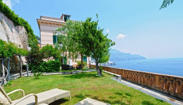 La Dimora Artistica, Amalfi Charming 23places Villa Overlooking The Sea, nosteps