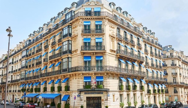 La Tremoille Paris