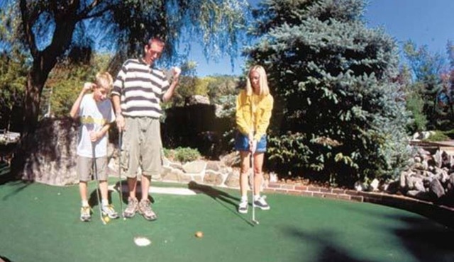Lake Harmony Luxury Resort: Championship 27-Hole Golf, Tennis, & FlowRider