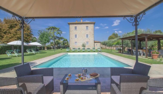 Le Rondini by Interhome in Cortona