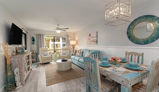 Low Snowbird Rate & Luxury Ground Floor w/Free Pickleball, Fitness, & Golf