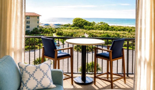 Luxury Direct Oceanview King Villa Steps to Beach Gourmet Kitchen