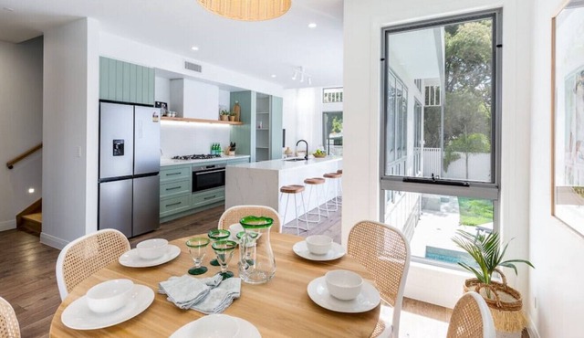 Maybree One - Elegant Coastal Villa