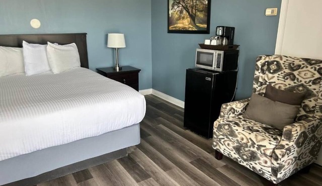 Middleton Motel and Suits in Middleton