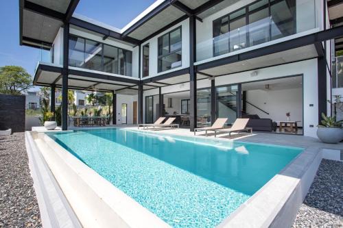 New & Modern, Loft Style 4BR Villa Sunset Garden 3, 12m Salt Pool, just 10min drive Naiharn Beach in Phuket
