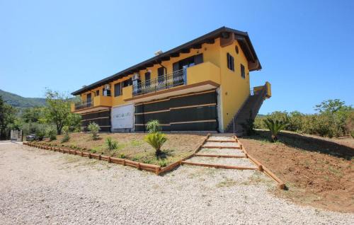 Nice Home In Giffoni Valle Piana in Giffoni Valle Piana