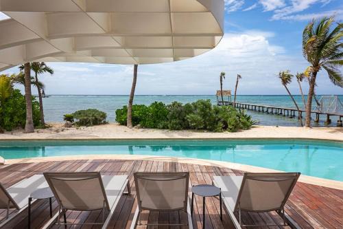 Oceanfront PH Studio with Stunning Bay Views in Tankah