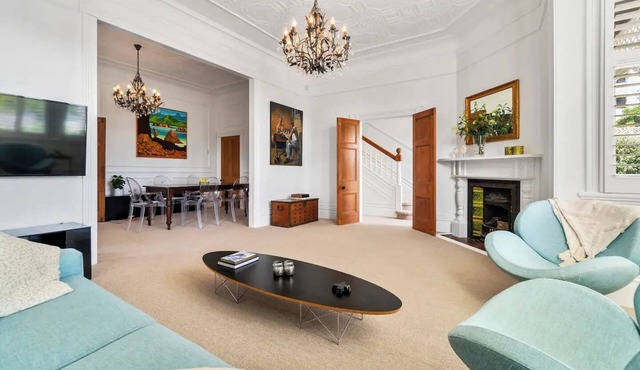 Parnell spacious gorgeous Villa with stunning city views