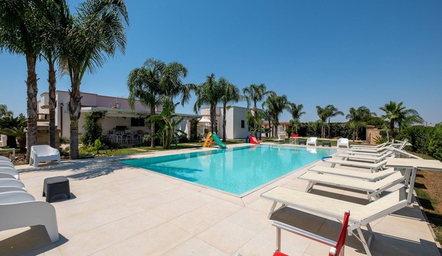 Pet-Friendly Villa Perla Salentina with Private Pool, Garden, Terrace & Wi-Fi