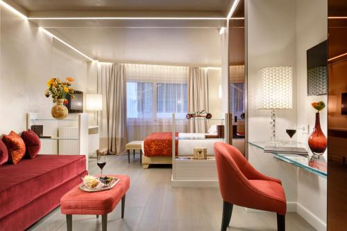 Ponte Vecchio Suites & Spa in Florence