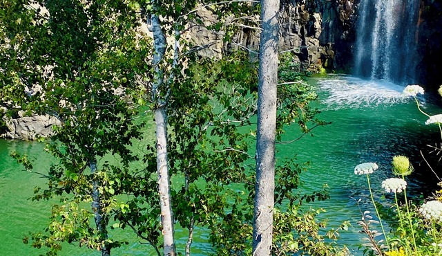 Private Coastal Waterfall Escape, for Couples- Tides, Sauna, 55' Ocean Falls in Canning